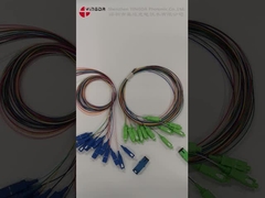 분배기 박스를 위한 SC APC 섬유 광학적이 땋아 늘인 머리 LSZH 900 um SM 세라믹 이음관