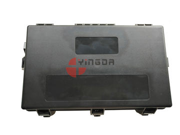 주문 18pcs SC 접합기 2에서 광학적인 배급 상자 72 섬유 2 밖으로 FTTH 하락 케이블을 위해 온라인 제조