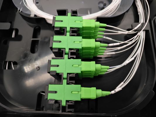 주문 FTTH IP65 16 포트 2pcs 1x8 광섬유 스플리터 박스 온라인 제조