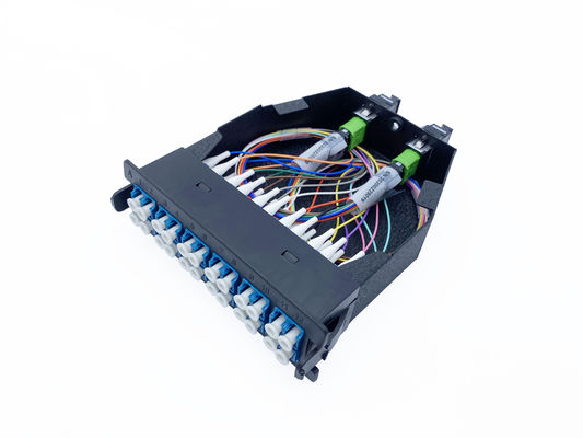 주문 YINGDA 플라스틱 24fibers MPO 대 LC 브레이크오웃 카세트 박스 데이터 센터에 대한 엘리트 삽입 손실 온라인 제조