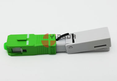 주문 묻힌 분야 - 설치할 수 있는 연결관 FTTH SC APC 빨리 연결 0.3dB 삽입 손실 온라인 제조