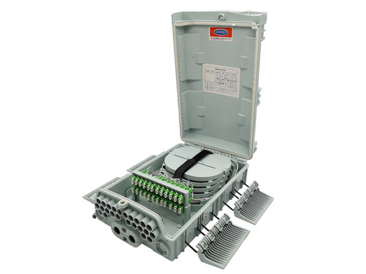 주문 IP65 LC APC 두 부분으로 된 어댑터 2x32 광섬유 분배기 박스 온라인 제조