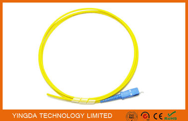 주문 광학적인 떠꺼머리 SC UPC SM 심플렉스 3mm 1Meter 노란 광케이블 LSZH G.652D 온라인 제조